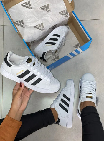 Tenis en linea adidas hotsell